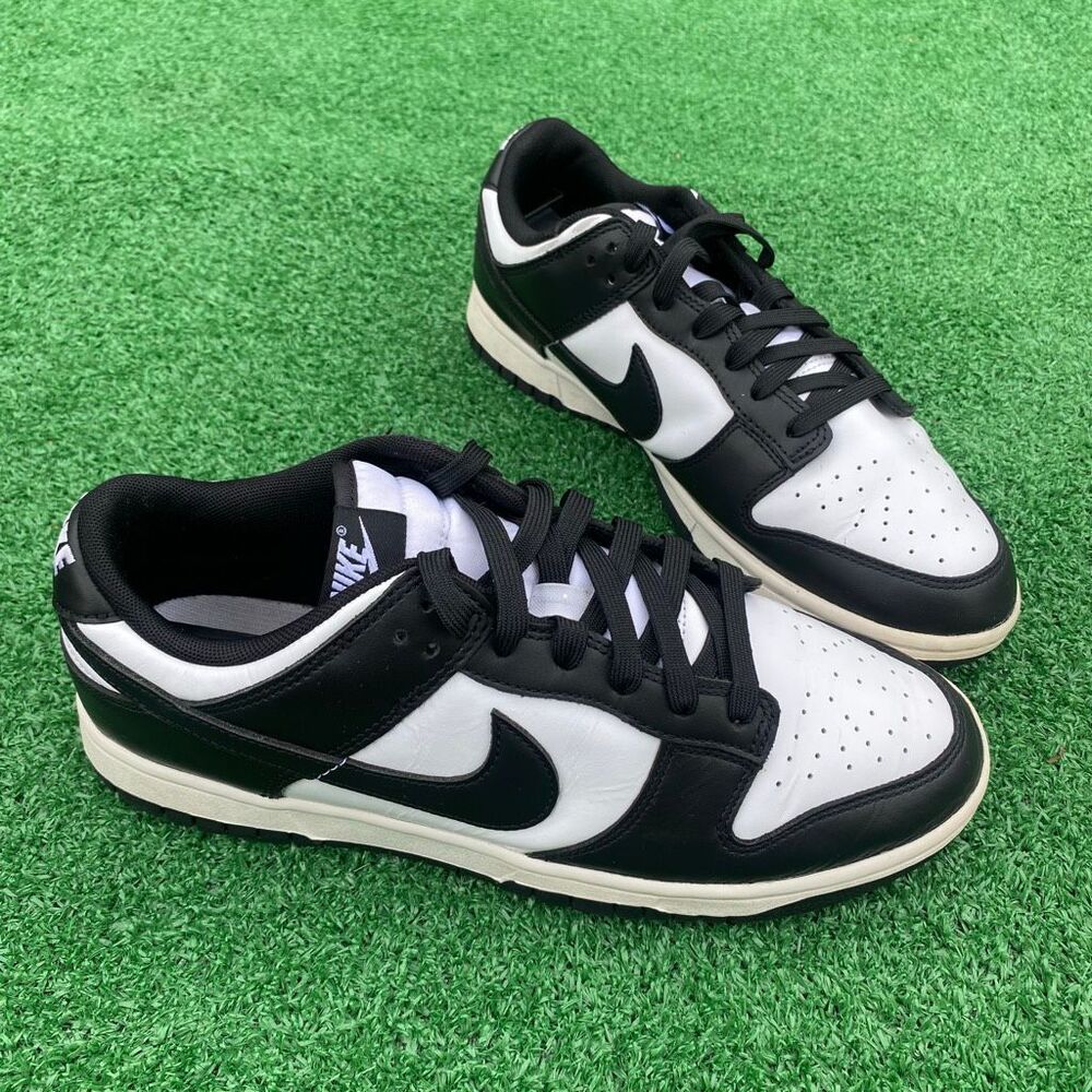 NIKE LOW DUNK PANDA - Men’s Sneakers Shoes - SIZE 8.5 - Picture 2 of 10